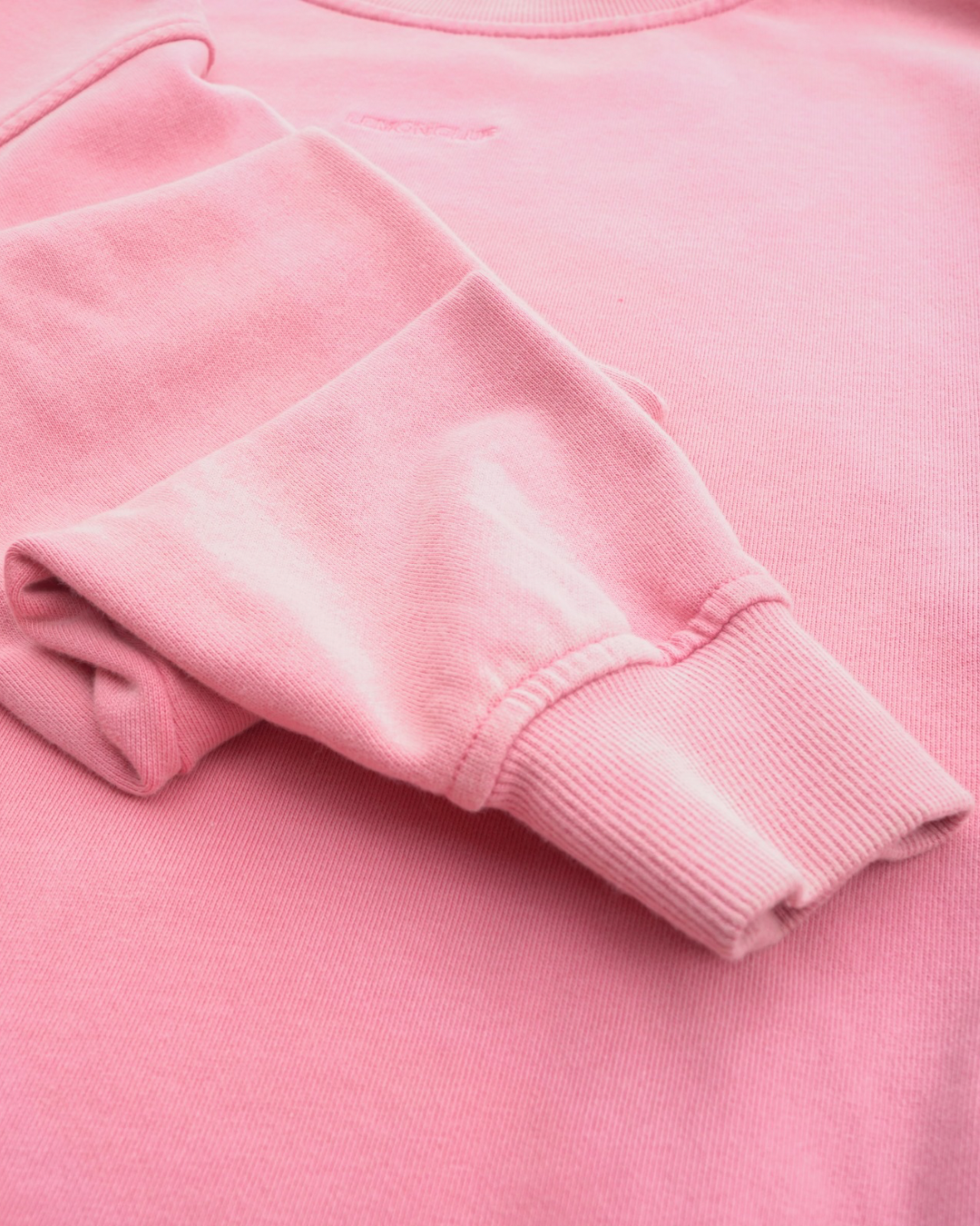 BASICS CREWNECK